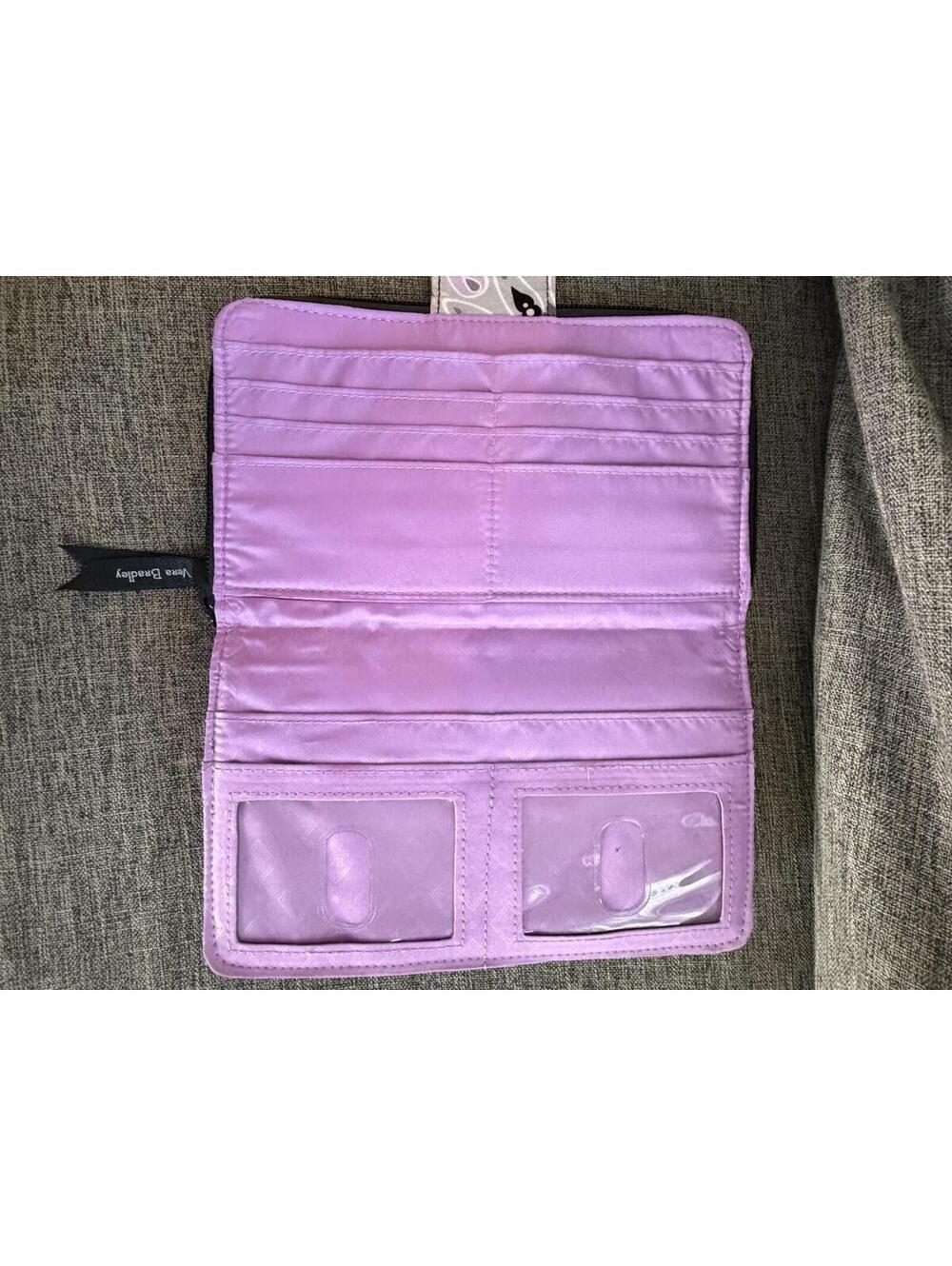 Vera Bradley Turnlock In Mimosa Medallion Quilted RFID Zip Around Organizer - Picture 5 of 5